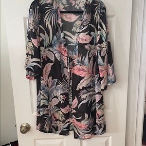 Jantzen Black Floral Swim Coverup